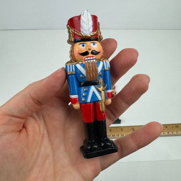 Vtg Set of 3 Nutcracker Memo Magnets 3D Plastic Christmas Holiday Decor 4.25in - Picture 10 of 11